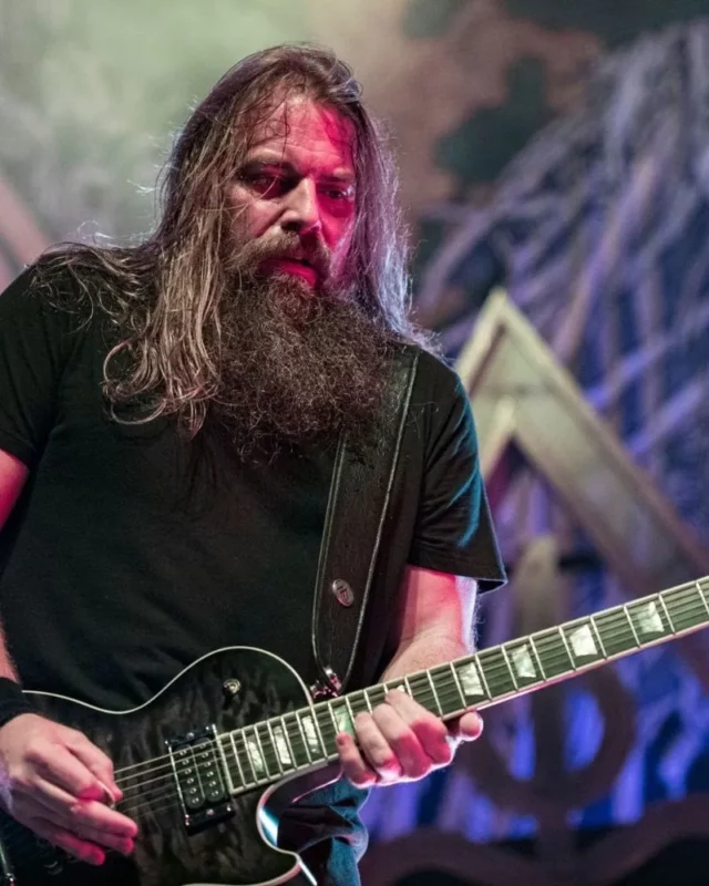 1734678368 406 Mark Morton Measurements bio height weight shoe size.webp