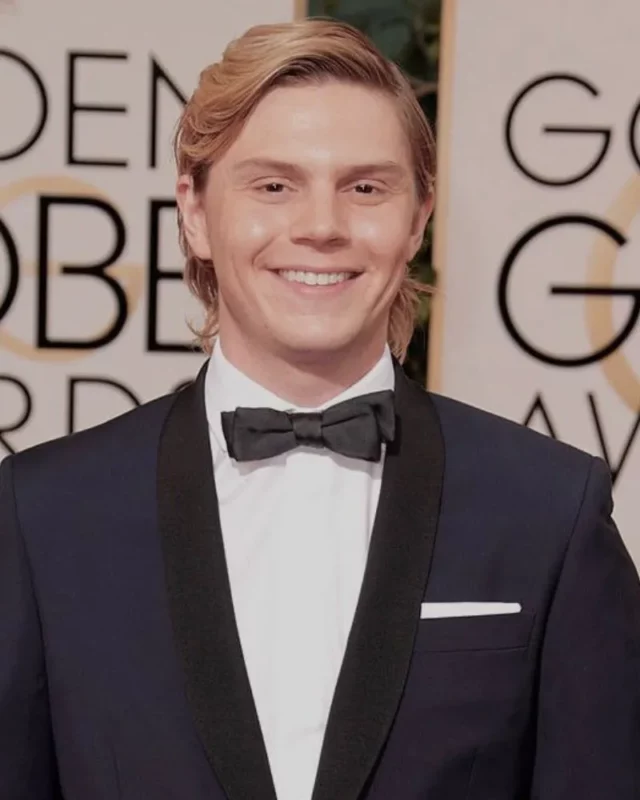 1736147452 518 Evan Peters Measurements bio height weight shoe size.webp