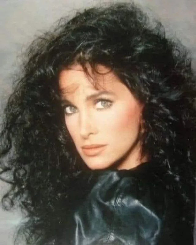 Connie Sellecca Measurements bio height weight shoe and bra size.webp